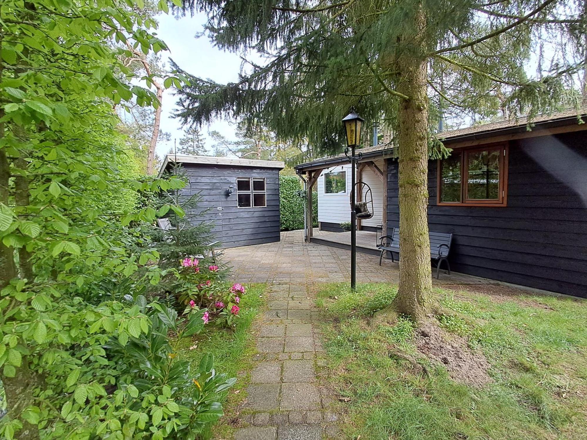 Sfeervol Chalet De Dassenburcht Emst Luaran gambar